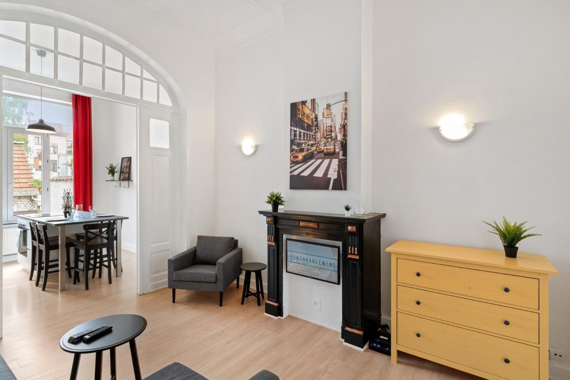 Apartment In Brussels, Lantsheere By Homenhancement Sa מראה חיצוני תמונה