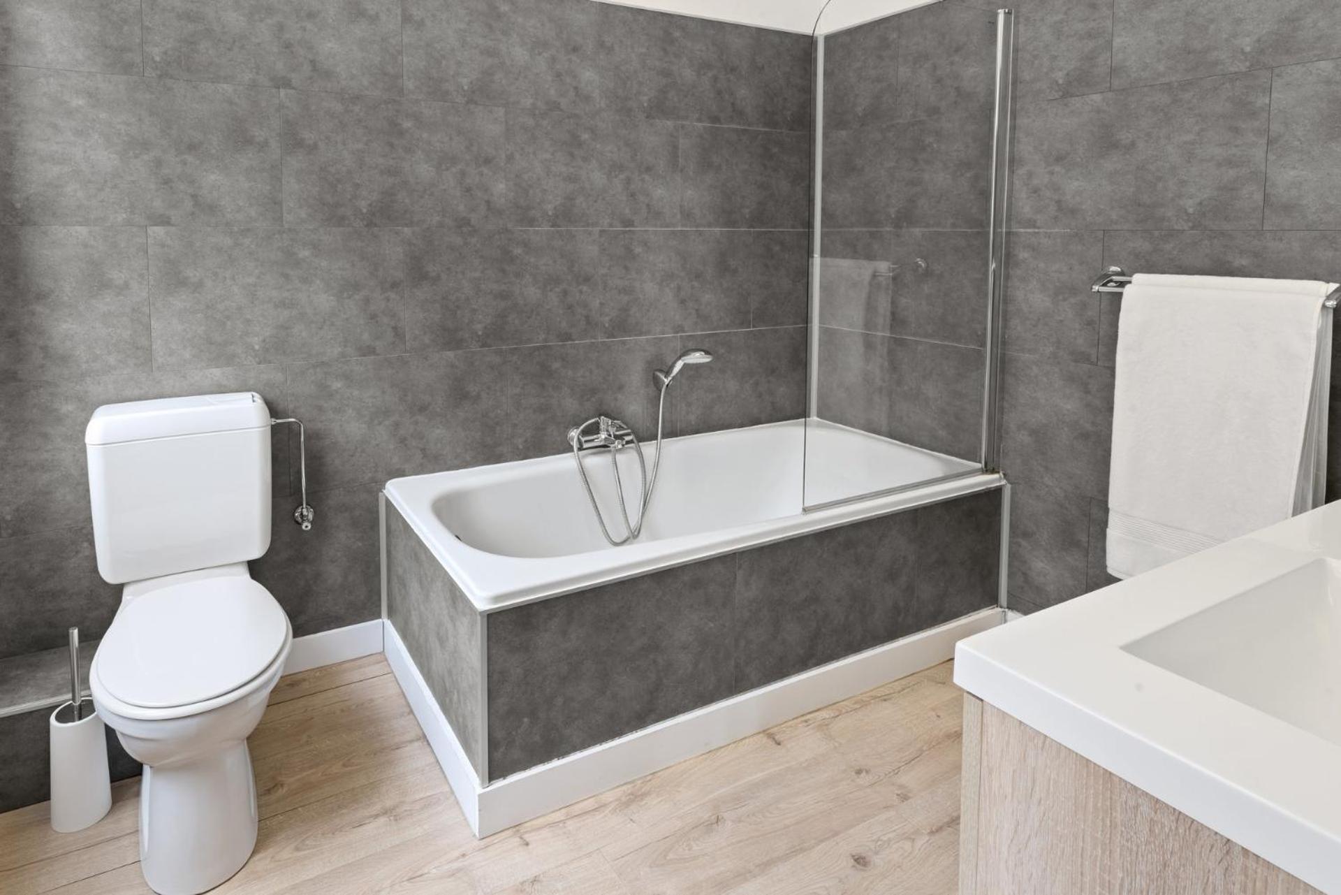 Apartment In Brussels, Lantsheere By Homenhancement Sa מראה חיצוני תמונה
